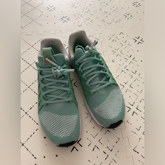 Inov-8 Women's‎ F-LITE G 300 Cross Training Shoes Mint/White/Grey US 9 - Picture 2 of 11